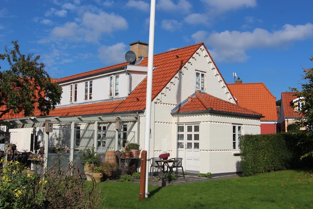 Hjarbaek Bed And Breakfast Exteriör bild